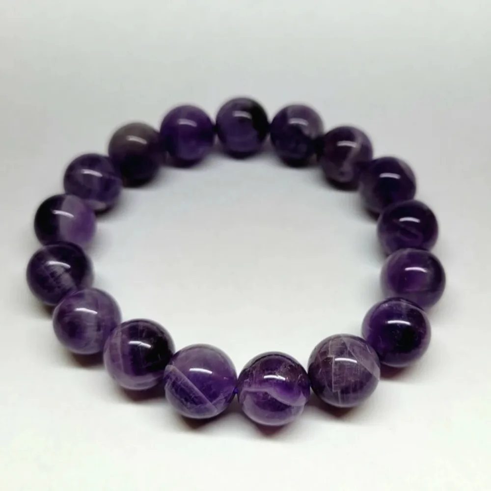 Natural Stone Purple Amethysts bracelet  8 mm round bead gemstone - Picture 3 of 3